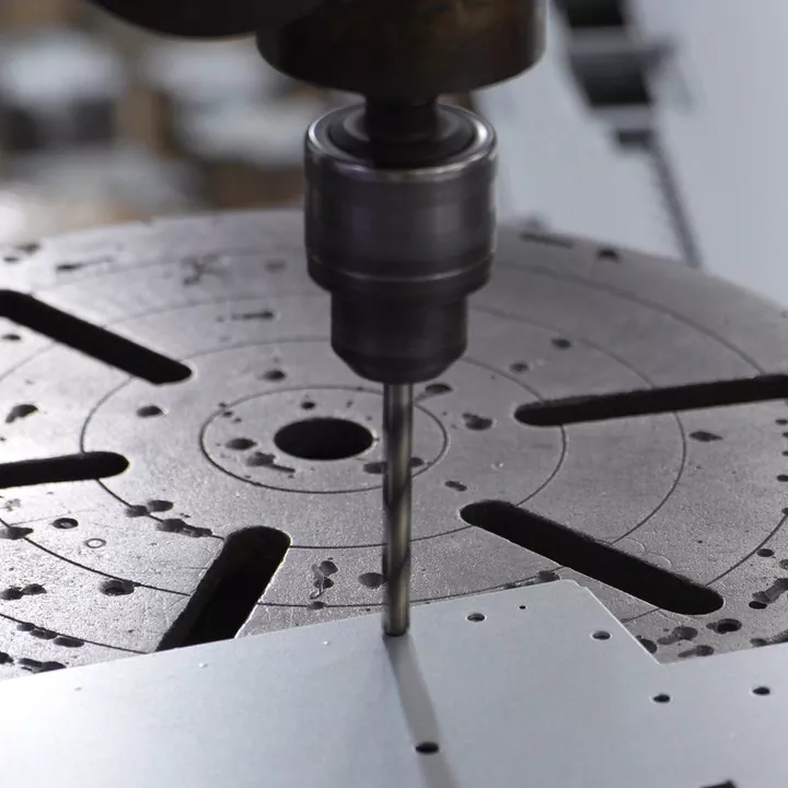 CNC-pladefremstilling